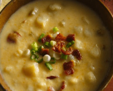 Slow-Cooker Cheesy Potato Soup